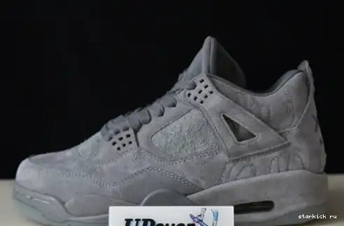 KAWS x Jordan 4“ Air Cool Grey”930155-003 930155-003 0706